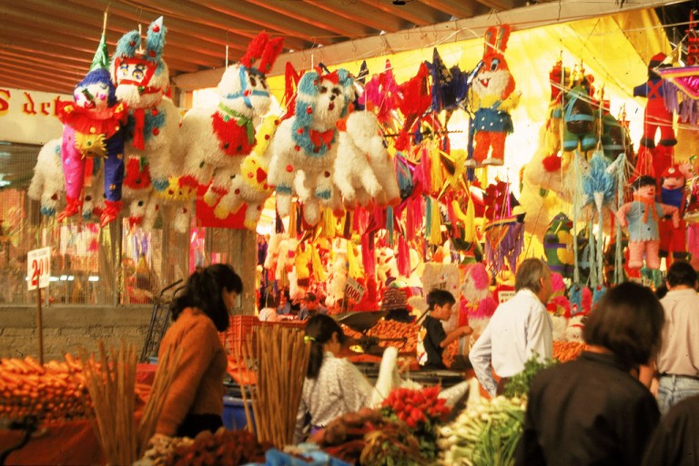 pinatas