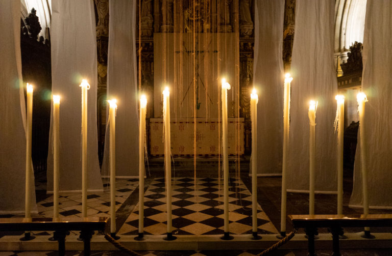 Lent Art Installation 2020 'Pilgrimage' by Michelle Rumney at Southwark Cathedral