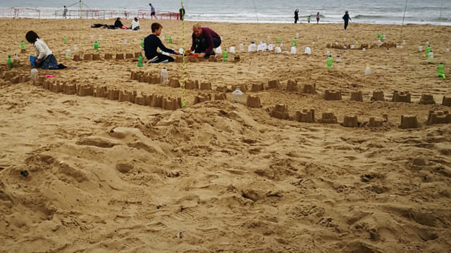 pathways into Plastic Pathways Beach labyrinth on the sand for Arts by the Sea festival by artist Michelle Rumney